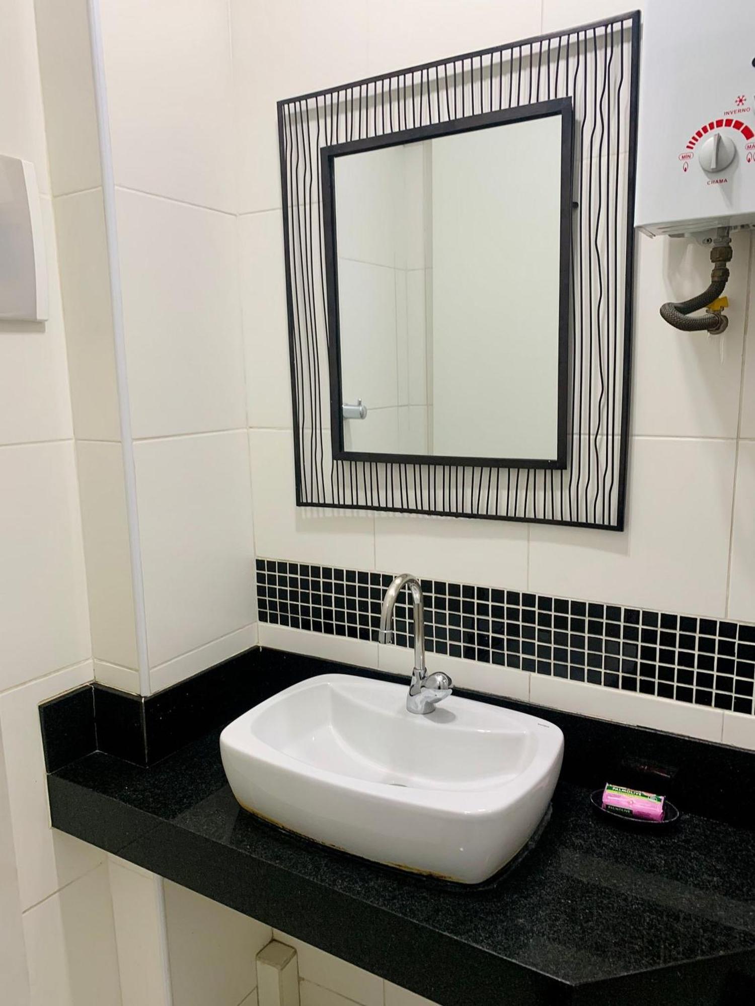 Copacabana - Lindo Apartamento Na Quadra Da Praia Rio de Janeiro Eksteriør billede